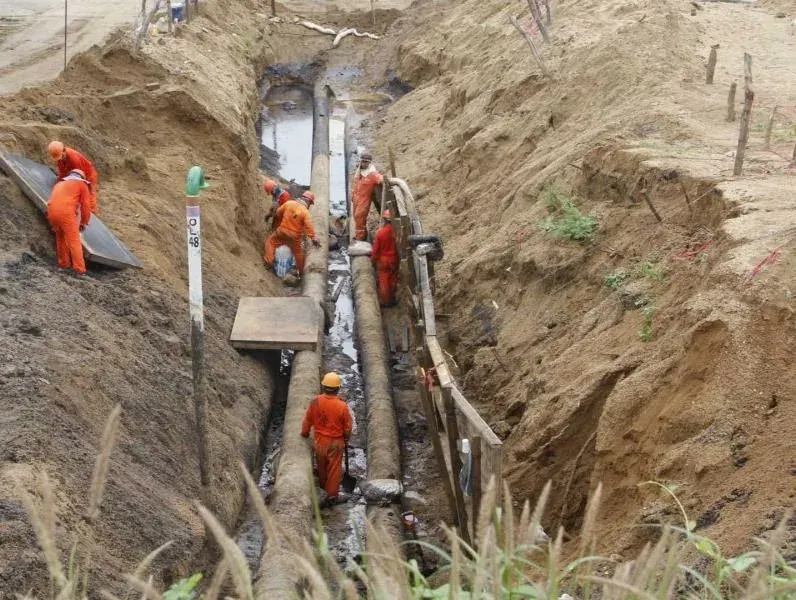 Obra mecánica en ductos para transporte de hidrocarburos